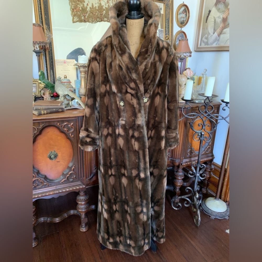 Vintage Epic 30's-inspired Gatsby-inspired Full Length Exotic Faux Fur Long Coat